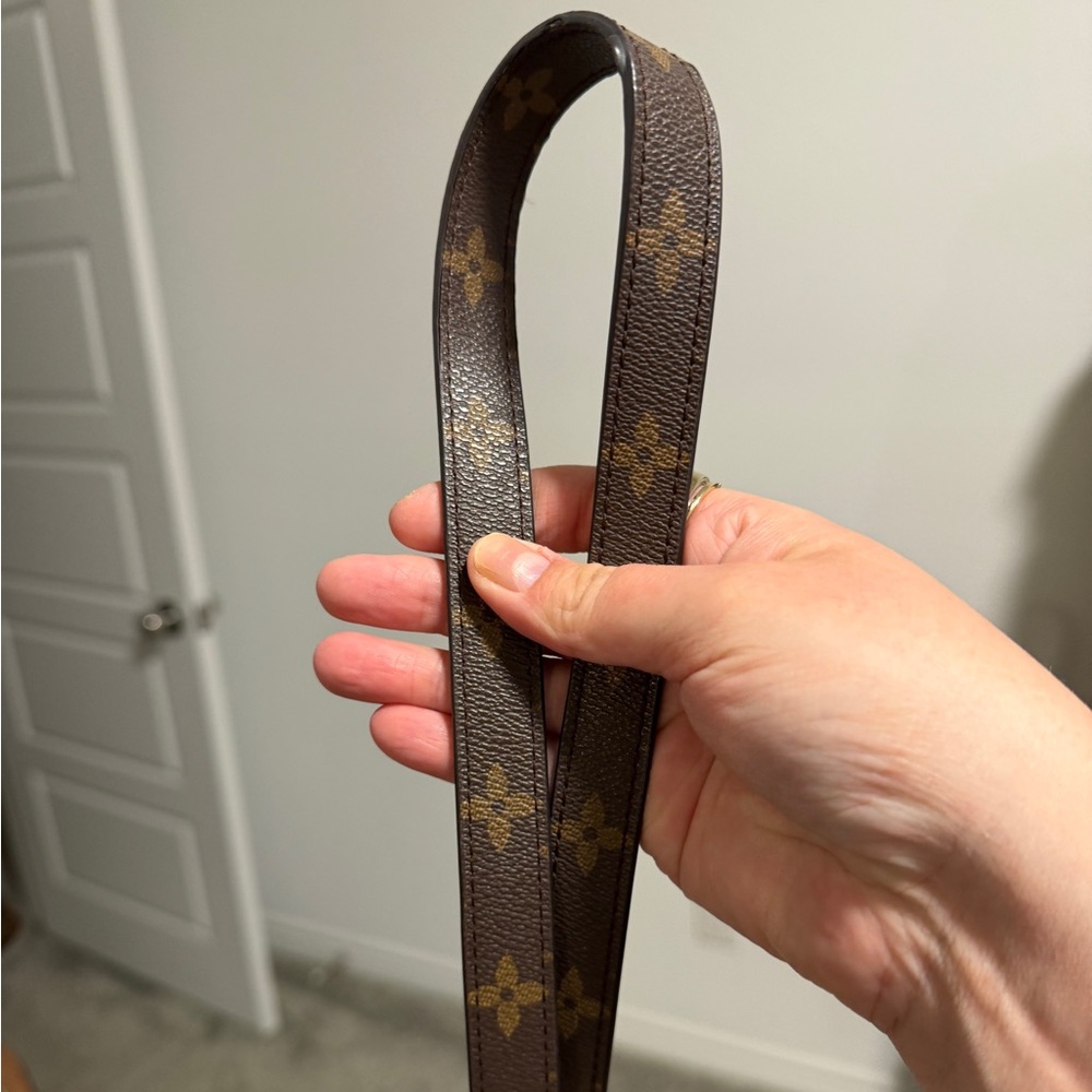 Louis Vuitton Eden MM with crossbody strap - Picture 10 of 12